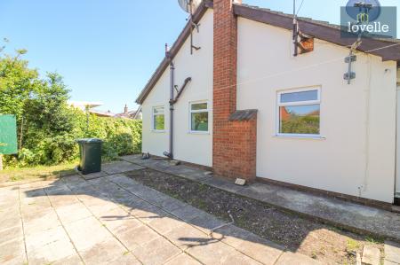 3 bedroom Detached bungalow for sale in Willerton Road, North Somercotes, LN11
