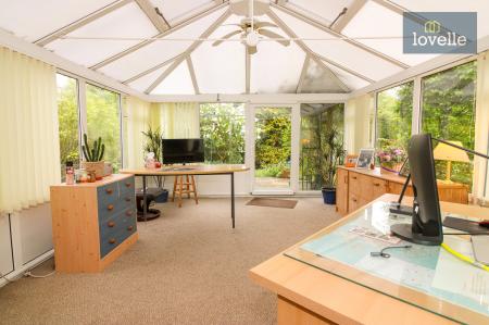 5 bedroom Detached house for sale in Welton Vale House, Welton le Wold, LN11