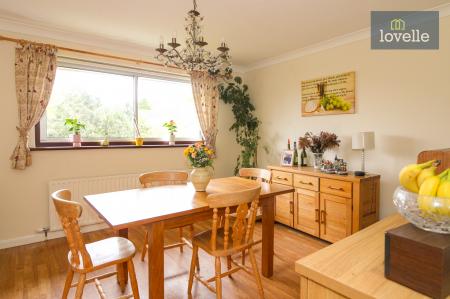 5 bedroom Detached house for sale in Welton Vale House, Welton le Wold, LN11