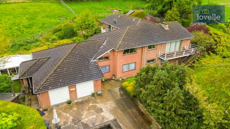 5 bedroom Detached house for sale in Welton Vale House, Welton le Wold, LN11