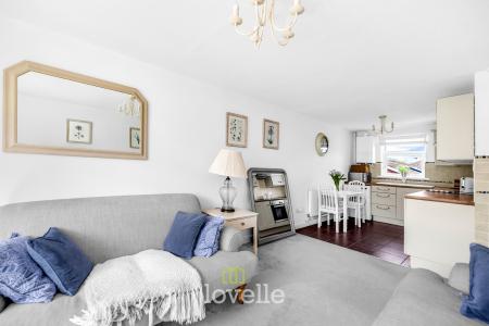 1 bedroom Flat for sale in Frederick Street, Grimsby, DN31