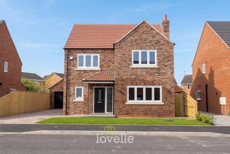 4 bedroom Detached house for sale in 4 Houghton Drive, Laceby, DN37