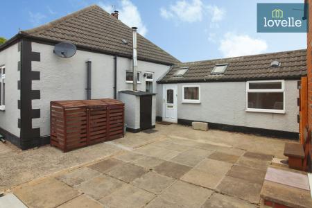 2 bedroom Detached bungalow for sale in Willerton Road, North Somercotes, LN11
