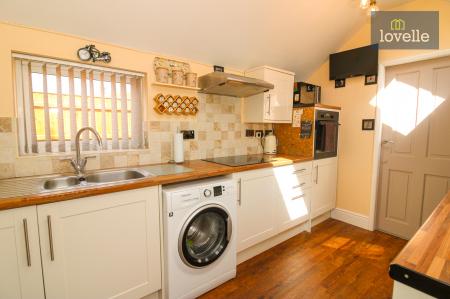 2 bedroom Detached bungalow for sale in Willerton Road, North Somercotes, LN11