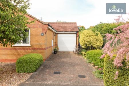 2 bedroom Detached bungalow for sale in Kestrel Drive, Louth, LN11