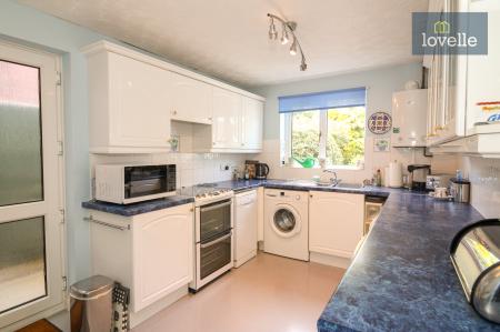 2 bedroom Detached bungalow for sale in Kestrel Drive, Louth, LN11