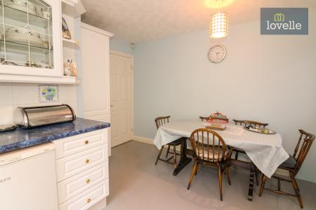 2 bedroom Detached bungalow for sale in Kestrel Drive, Louth, LN11