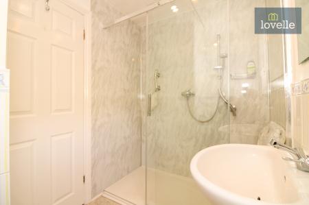 2 bedroom Detached bungalow for sale in Kestrel Drive, Louth, LN11