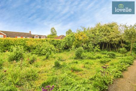 3 bedroom Detached bungalow for sale in Grosvenor Road, Louth, LN11