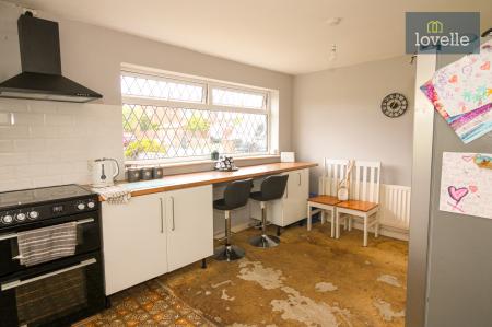 2 bedroom Semi-detached house for sale in Evison Way, North Somercotes, LN11