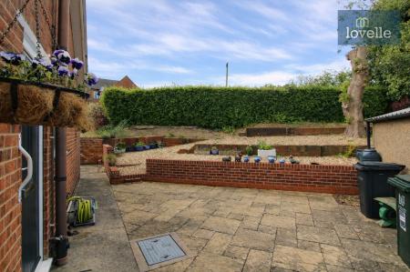 2 bedroom Semi-detached house for sale in Priory Close, Louth, LN11
