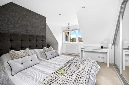4 bedroom Detached house for sale in Chapel Lane, Barnoldby Le Beck, DN37