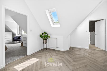 4 bedroom Detached house for sale in Chapel Lane, Barnoldby Le Beck, DN37
