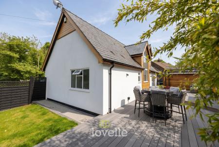 4 bedroom Detached house for sale in Chapel Lane, Barnoldby Le Beck, DN37