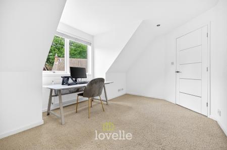 4 bedroom Detached house for sale in Chapel Lane, Barnoldby Le Beck, DN37