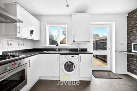 2 bedroom Terraced House for sale in Robert Pearson Mews, Grimsby, DN32