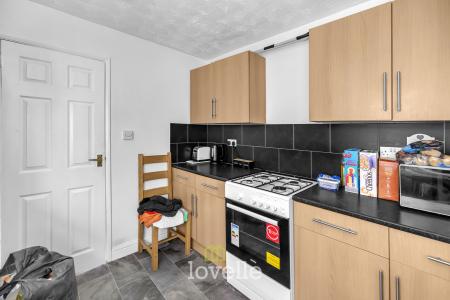 3 bedroom Terraced House for sale in Lord Street, Grimsby, DN31
