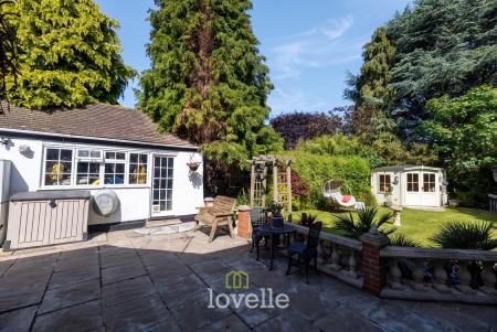 3 bedroom Detached house for sale in Pelham Avenue, Scartho, Grimsby, DN33