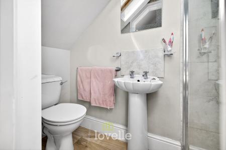 3 bedroom Detached house for sale in Pelham Avenue, Scartho, Grimsby, DN33