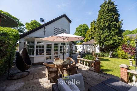 3 bedroom Detached house for sale in Pelham Avenue, Scartho, Grimsby, DN33