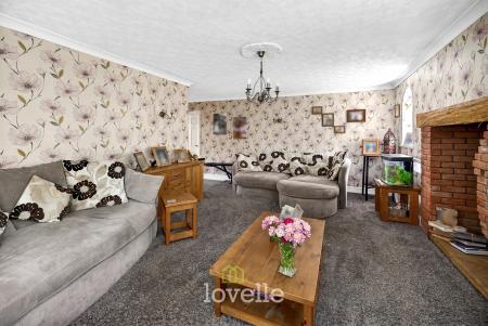 3 bedroom Detached house for sale in Pelham Avenue, Scartho, Grimsby, DN33