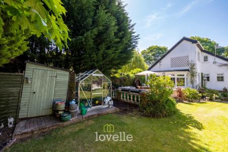 3 bedroom Detached house for sale in Pelham Avenue, Scartho, Grimsby, DN33