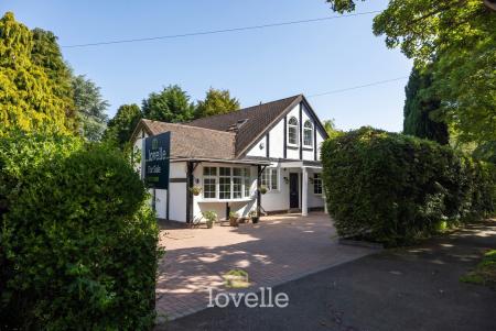 3 bedroom Detached house for sale in Pelham Avenue, Scartho, Grimsby, DN33