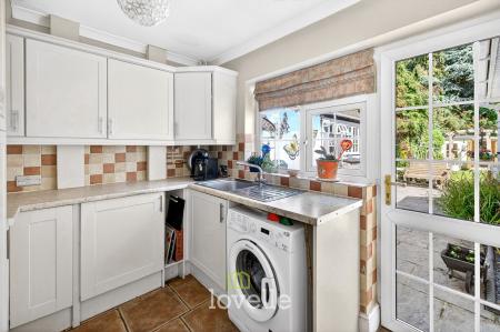 3 bedroom Detached house for sale in Pelham Avenue, Scartho, Grimsby, DN33
