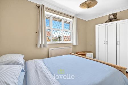 2 bedroom Semi-detached house for sale in Hampstead Park, Scartho Top, Grimsby, DN33