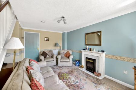 2 bedroom Semi-detached house for sale in Hampstead Park, Scartho Top, Grimsby, DN33