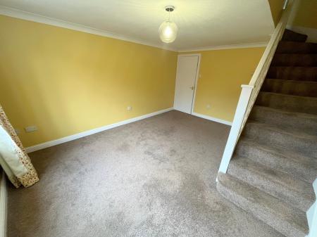 2 bedroom Terraced House to let in Rockingham Crescent, Laceby Acres, Grimsby, DN34