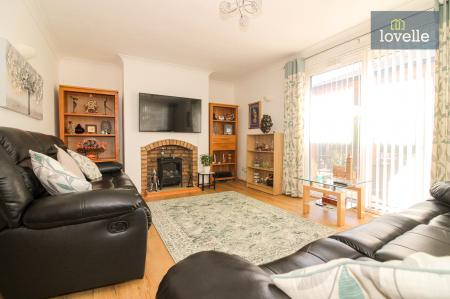 4 bedroom Detached house for sale in Bank End, North Somercotes, LN11