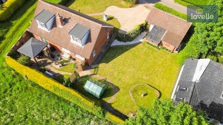 4 bedroom Detached house for sale in Bank End, North Somercotes, LN11