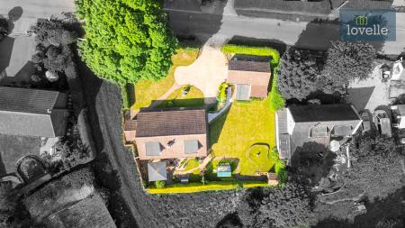 4 bedroom Detached house for sale in Bank End, North Somercotes, LN11