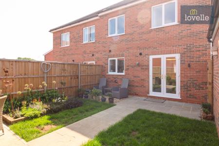 3 bedroom Semi-detached house for sale in Lavender Way, Louth, LN11