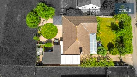 3 bedroom Detached bungalow for sale in Eastfield Lane, Grimoldby, LN11