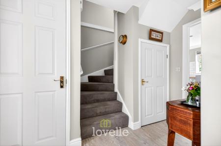 4 bedroom Detached house for sale in Wisteria Drive, Healing, DN41