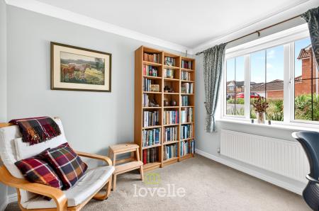 4 bedroom Detached house for sale in Wisteria Drive, Healing, DN41