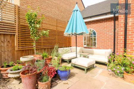 4 bedroom Detached house for sale in Barley Road, Louth, LN11