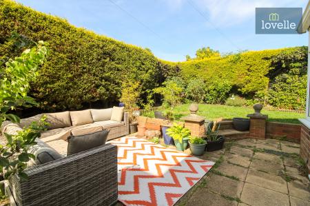 5 bedroom Detached house for sale in Charles Avenue, Louth, LN11