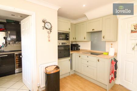 5 bedroom Detached house for sale in Charles Avenue, Louth, LN11