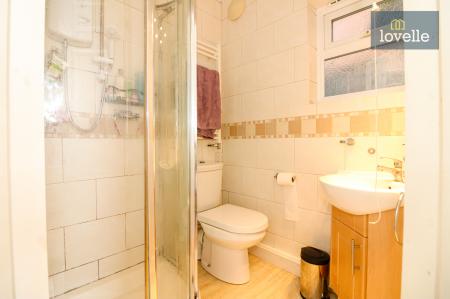 5 bedroom Detached house for sale in Charles Avenue, Louth, LN11