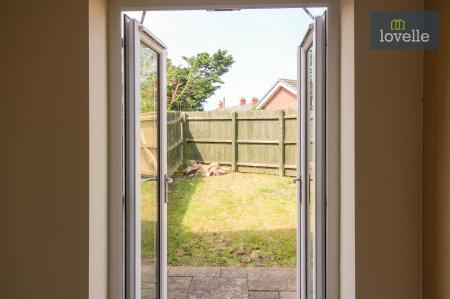 3 bedroom Semi-detached house for sale in Newbridge Hill, Louth, LN11
