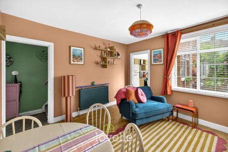 3 bedroom Terraced House for sale in Phyllis Avenue, Grimsby, DN34