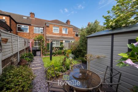 3 bedroom Terraced House for sale in Phyllis Avenue, Grimsby, DN34