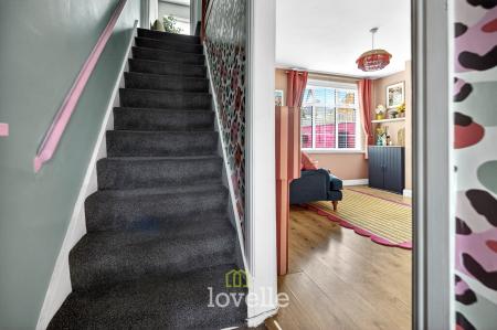 3 bedroom Terraced House for sale in Phyllis Avenue, Grimsby, DN34