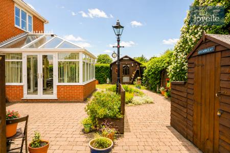 3 bedroom Detached house for sale in Squires Meadow, North Somercotes, LN11