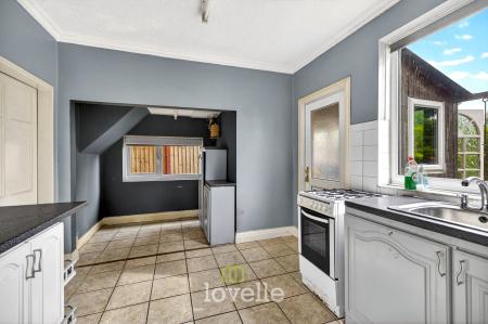 3 bedroom Semi-detached house for sale in Second Avenue, Grimsby, DN33