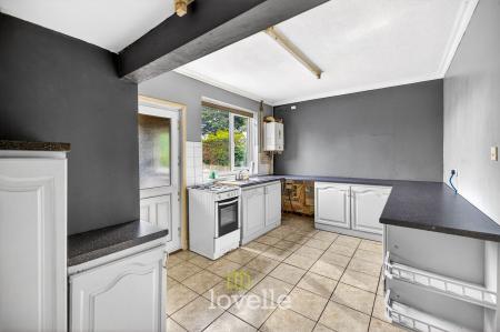 3 bedroom Semi-detached house for sale in Second Avenue, Grimsby, DN33