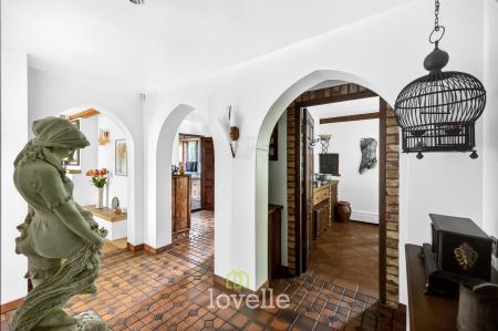 4 bedroom Detached house for sale in Main Road, Hatcliffe, DN37